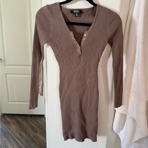Long Sleeve Brown Mini/Midi Dress